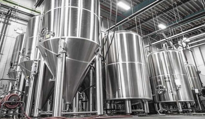 How many fermentation vessels are needed to build a brewery