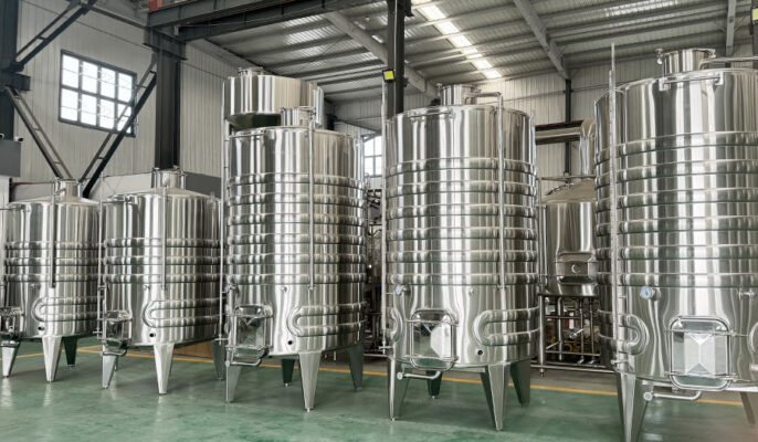 Types of Wine Fermentation Tanks