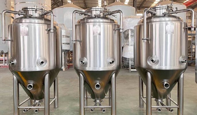 What is the difference between a nanobrewery and a microbrewery?