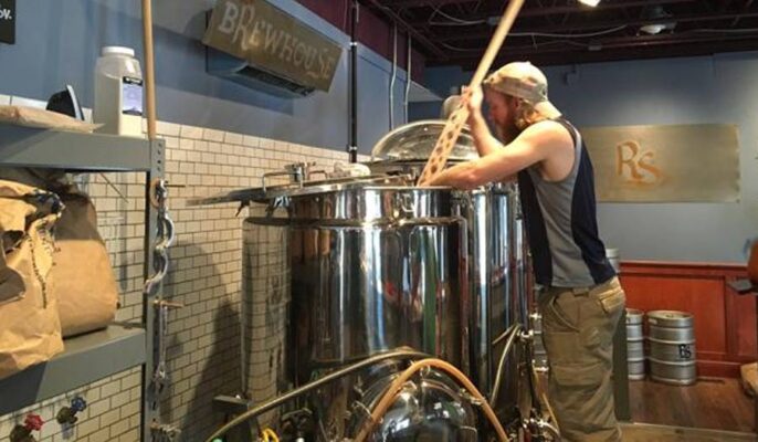 Home Brewing Equipment Beginner's Guide