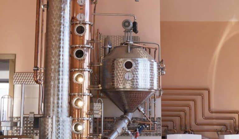 Attrezzature per distilleria